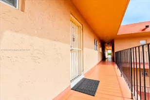 1890 W 56th St, Hialeah, FL 33012 - Photo 21