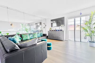 1890 W 56th St #1411, Hialeah, FL 33012 - Photo 5