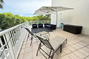 280 SW 20th Rd, Miami, FL 33129 - Photo 19