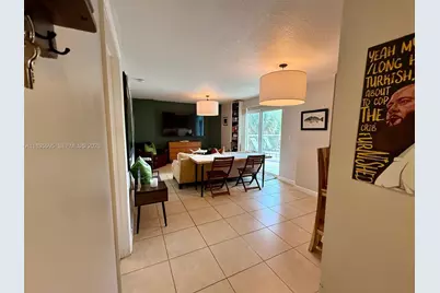 280 SW 20th Rd #404, Miami, FL 33129 - Photo 17