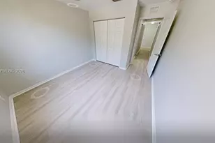 10919 Kensington Park Ave, Riverview, FL 33578 - Photo 17