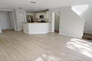 10919 Kensington Park Ave, Riverview, FL 33578 - Photo 5