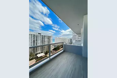 5700 Collins Ave #16B, Miami Beach, FL 33140 - Photo 3