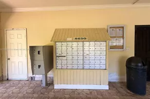 8650 SW 109th Ave, Miami, FL 33173 - Photo 31