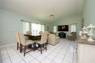 28242 SW 163rd Ct, Homestead, FL 33033 - Photo 9