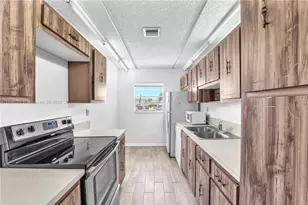 14529 Canalview Dr, Delray Beach, FL 33484 - Photo 19