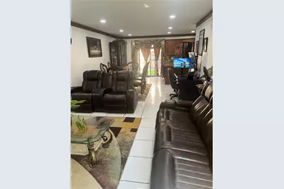 10851 SW 2nd St #K111, Sweetwater, FL 33174 - Photo 3