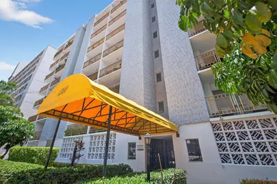 1340 Lincoln Rd #403, Miami Beach, FL 33139 - Photo 23