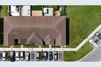 3482 W 114th Ter, Hialeah, FL 33018 - Photo 27