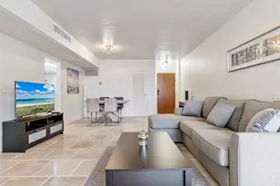 3801 S Ocean Dr, Hollywood, FL 33019 - Photo 7