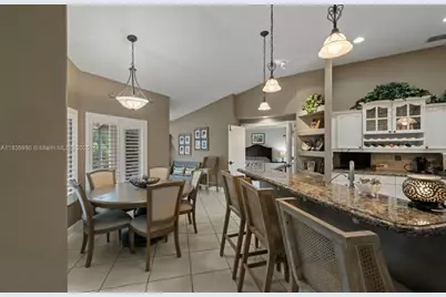 16368 Valencia Blvd, Loxahatchee, FL 33470 - Photo 23