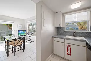 341 N Birch Rd, Fort Lauderdale, FL 33304 - Photo 21