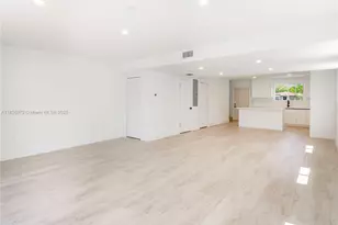 2039 NE 172nd St, North Miami Beach, FL 33162 - Photo 9