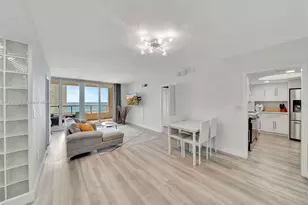 5005 Collins Ave, Miami Beach, FL 33140 - Photo 3