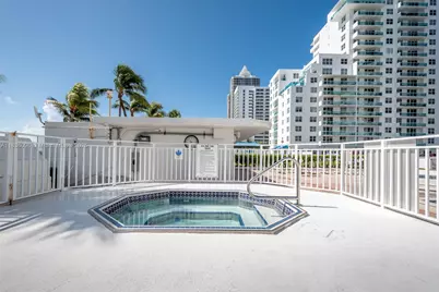 5005 Collins Ave #815, Miami Beach, FL 33140 - Photo 19