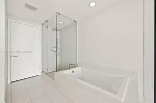 650 NE 32nd St, Miami, FL 33137 - Photo 43