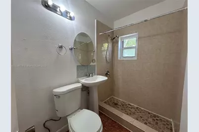 110 NE 56th St #114, Miami, FL 33137 - Photo 13