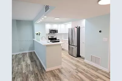 1147 Hillsboro Mile #605, Hillsboro Beach, FL 33062 - Photo 5