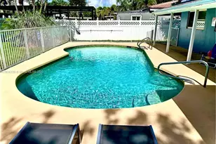 2233 SE 13th St, Pompano Beach, FL 33062 - Photo 27