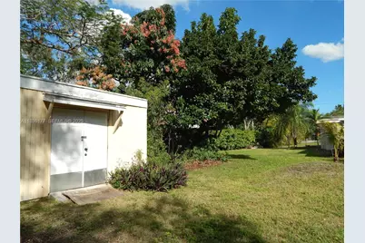 7800 SW 69th Ave, Miami, FL 33143 - Photo 23