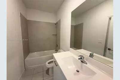 12440 NW 23rd Ct, Miami, FL 33167 - Photo 13