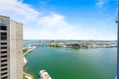 335 S Biscayne Blvd #3410, Miami, FL 33131 - Photo 5