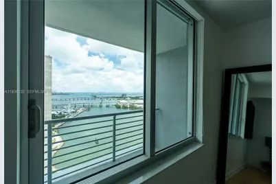 335 S Biscayne Blvd #3410, Miami, FL 33131 - Photo 33