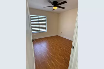 1061 NW 128th Ave, Miami, FL 33182 - Photo 21