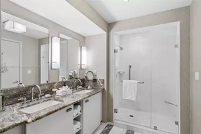 551 N Fort Lauderdale Beach Blvd #R1909, Fort Lauderdale, FL 33304 - Photo 21