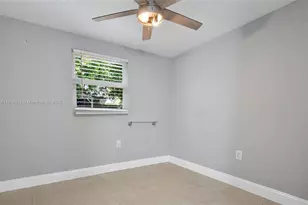 11100 NE 12th Ave, Miami, FL 33161 - Photo 15