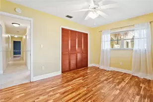 180 SW 125th Ave, Plantation, FL 33325 - Photo 17