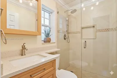 180 SW 125th Ave, Plantation, FL 33325 - Photo 13