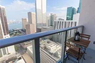 151 SE 1st St, Miami, FL 33131 - Photo 11