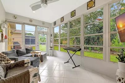 568 NW Cortina Ln, Port Saint Lucie, FL 34986 - Photo 29