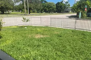 22004 SW 113th Pl, Miami, FL 33170 - Photo 13