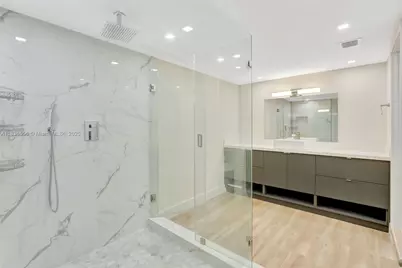 1121 Crandon Blvd #E708, Key Biscayne, FL 33149 - Photo 13