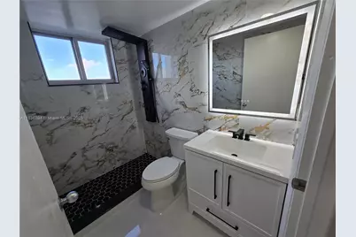 1700 NW N River Dr #1001, Miami, FL 33125 - Photo 37