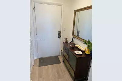 1780 NE 191st St #809-2, Miami, FL 33179 - Photo 3