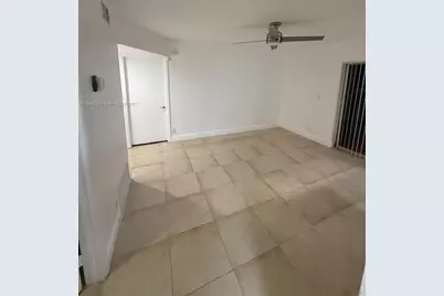 5720 Rock Island Rd #390, Tamarac, FL 33319 - Photo 7