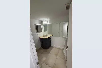 5720 Rock Island Rd #390, Tamarac, FL 33319 - Photo 9