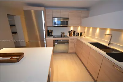 16385 Biscayne Blvd #2820, North Miami Beach, FL 33160 - Photo 9