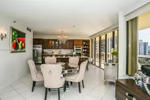 20191 E Country Club Dr, Aventura, FL 33180 - Photo 9