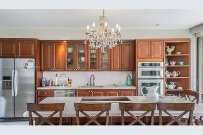 20191 E Country Club Dr #901, Aventura, FL 33180 - Photo 5