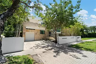 5625 N Bay Rd, Miami Beach, FL 33140 - Photo 3