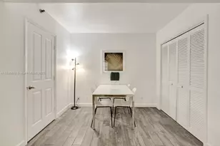 834 Ocean Dr, Miami Beach, FL 33139 - Photo 17