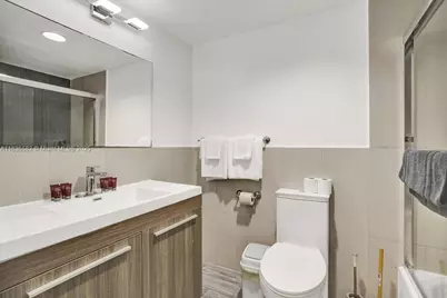 834 Ocean Dr #306, Miami Beach, FL 33139 - Photo 15