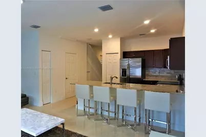 10498 W 33rd Way, Hialeah, FL 33018 - Photo 13