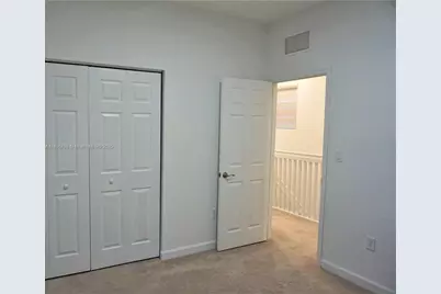 10498 W 33rd Way, Hialeah, FL 33018 - Photo 19