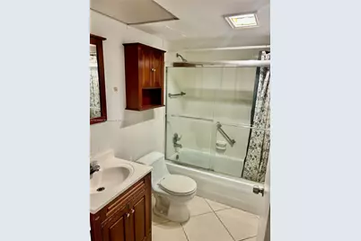 1206 Bahama Bnd #F2, Coconut Creek, FL 33066 - Photo 5