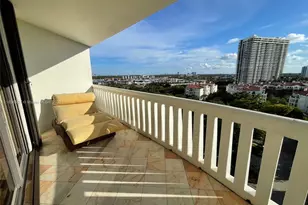 3000 Island Blvd, Aventura, FL 33160 - Photo 33